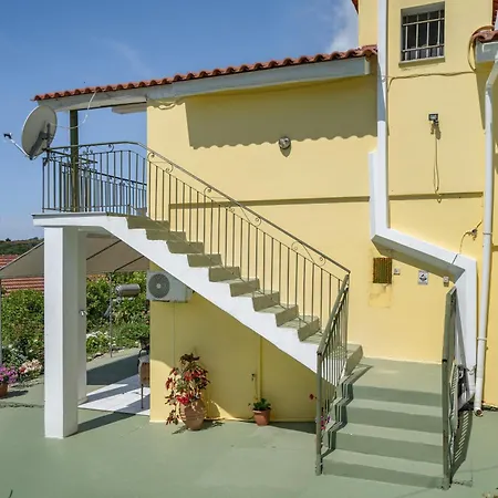 Holiday home Palati Katelios